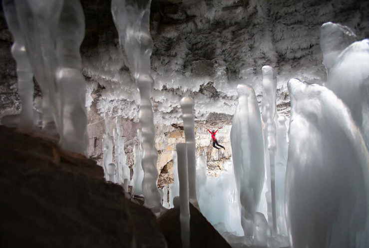 NEOLITHIC por Paul Bride en
Halfner Creek, Kootenay NP,  British Columbia (Canada)