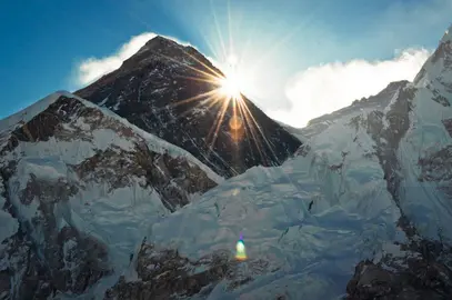 Everestsunrise