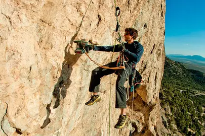 equipador-vias-escalada