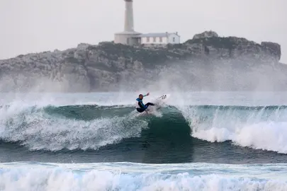 surf-somo-escuela-cantabra-surf