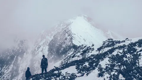 montaña-invernal-0