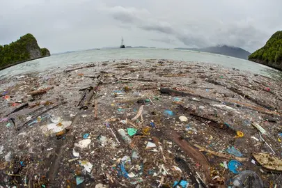 plastico-mar-oceano