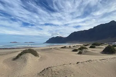 playa famara surf canarias