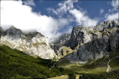 picos-europa-flickr-peter-clark (1) (1)