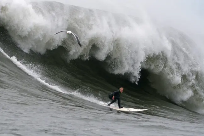 Keala-Kennelly-Mavericks-1