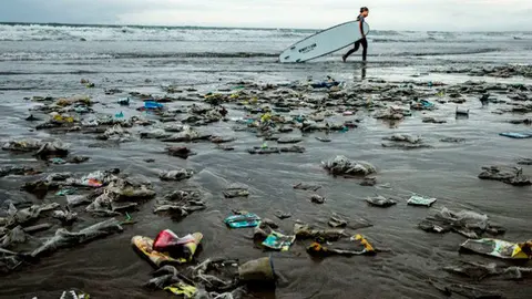 replanteando-futuro-plasticos