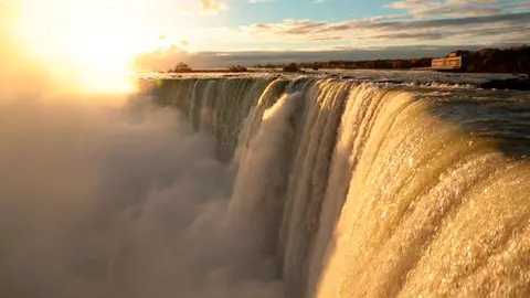 Niagara-Falls-Video-Still