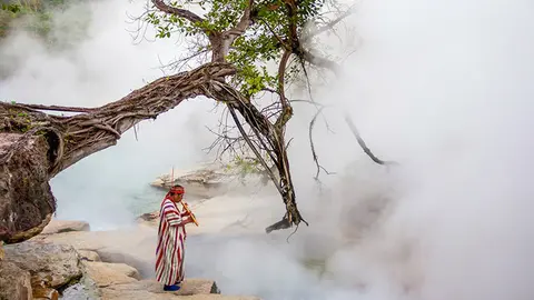 Boiling-River-2