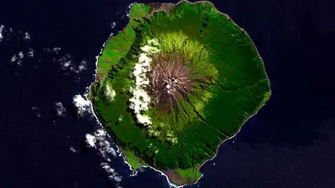 Tristan_da_Cunha_ASTER