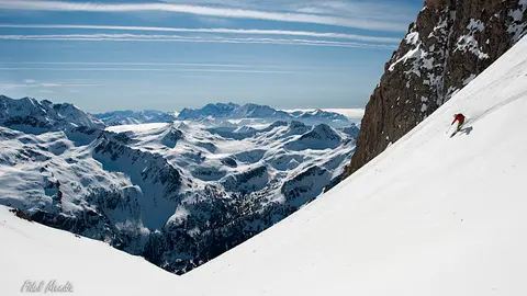 skimo-esqui-monta&ntilde;a-cc-fidelmedia_opt (1)