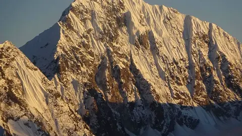 Chukima Go (6259 m) Nepal.