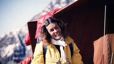 Baza, Wanda Rutkiewicz