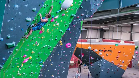 boulder-rocodromo-waltopia_opt