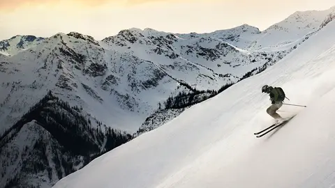 skimo-mountain-esqui_opt