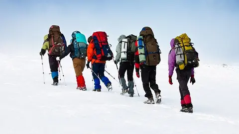 mochila-seguridad-monta&ntilde;a_opt