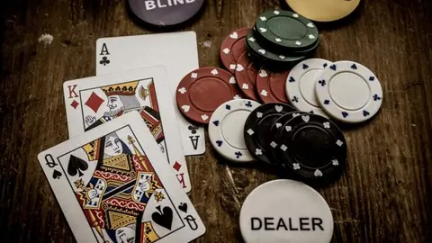 casino (1) (1)