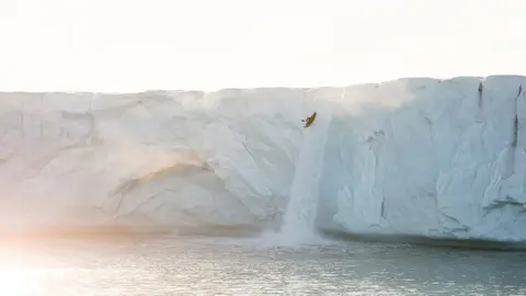kayak-David Sodomka-Red Bull Content Pool-1