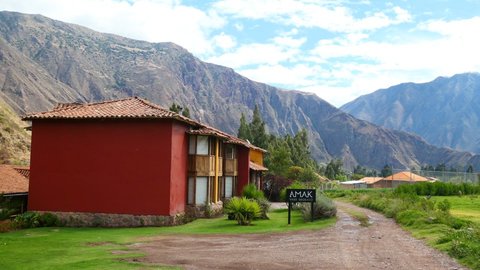 Conociendo el Valle Sagrado en el Perú más auténtico y desconocido