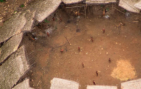 tribu-indigena-recortes2
