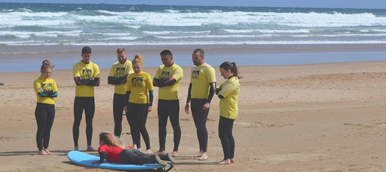 como-empezar-hacer-surf-madrid-surf-school-la-madrilena-de-surf-3
