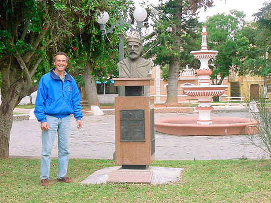 Monumento-a-Garibaldi-en-Laguna