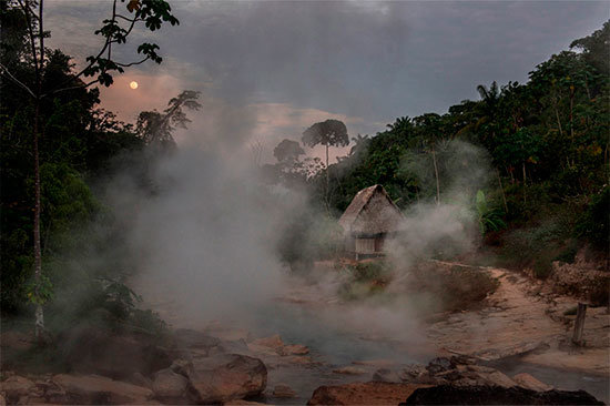 Boiling-River-4