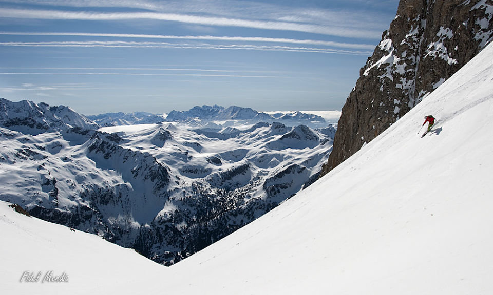 skimo-esqui-montaña-cc-fidelmedia_opt (1)