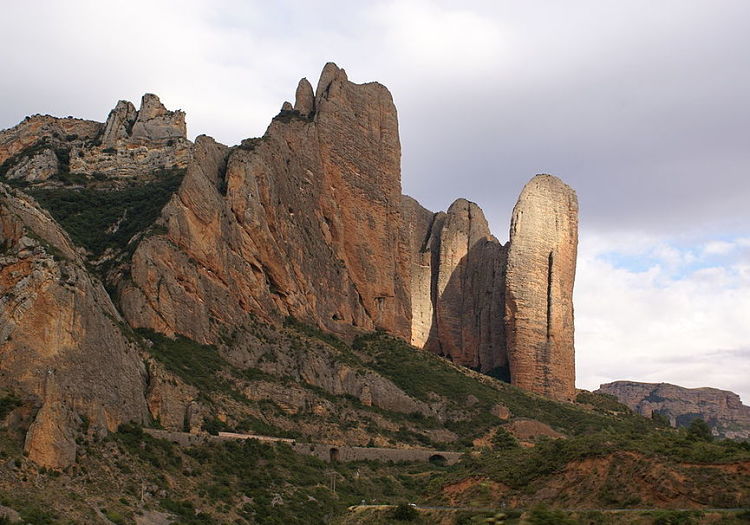 rocas-escalamos-mallos-riglos_opt