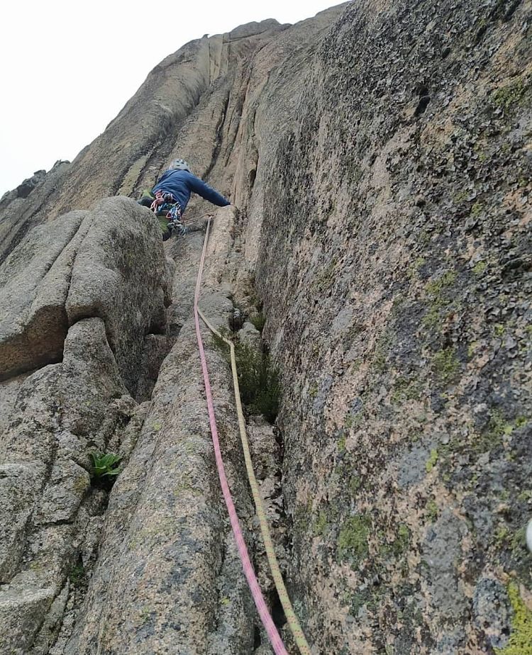 rocas-escalamos-borja-pedri