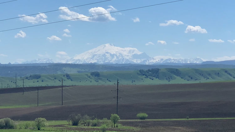 elbruz a lo lejos_opt